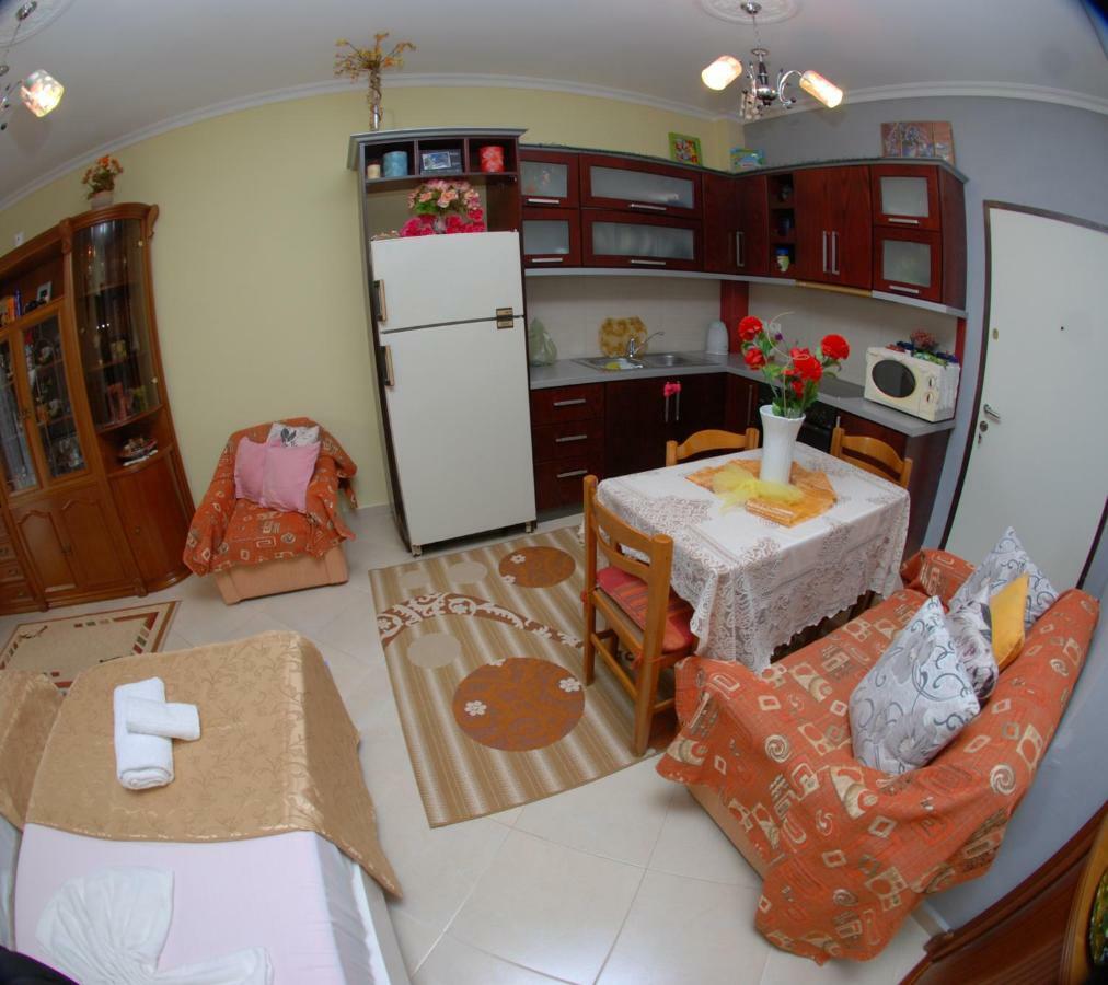 Eduart Apartments ساراندا المظهر الخارجي الصورة
