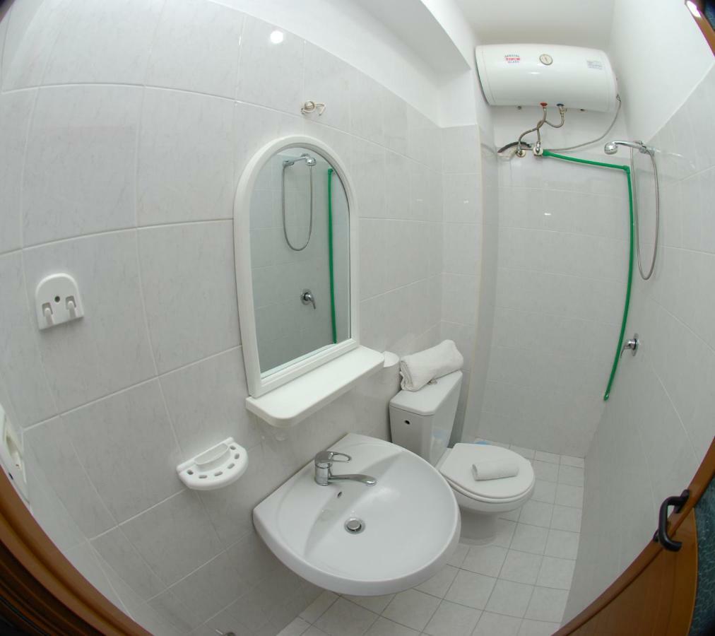 Eduart Apartments ساراندا المظهر الخارجي الصورة